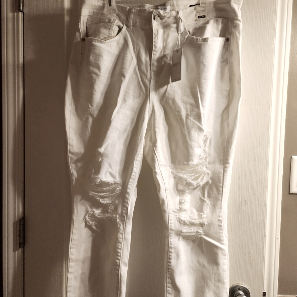 Judy Blue distressed white skinnies